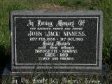 image of grave number 784374